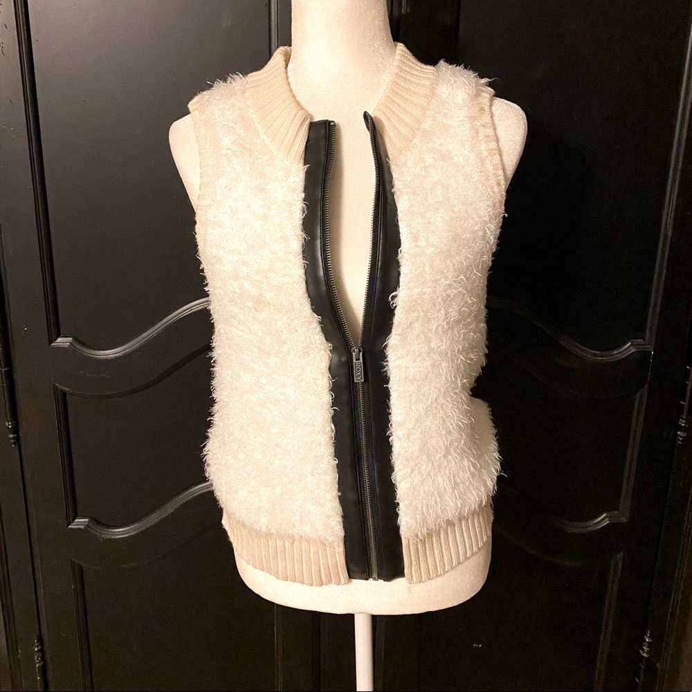 Roxy Zip Up Fuzzy Vest - Cream - Light Beige